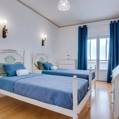 Solar Da Beachfront Terrace 2bedroom Quarteira