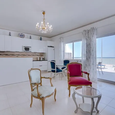 Solar Da Beachfront Terrace 2bedroom * Quarteira