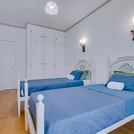 Solar Da Beachfront Terrace 2bedroom Quarteira